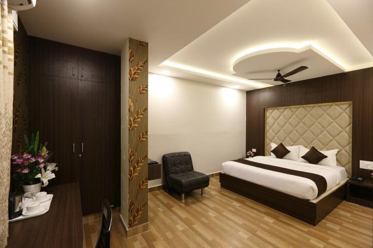 Hotel Rich Inn Chennai Exterior foto
