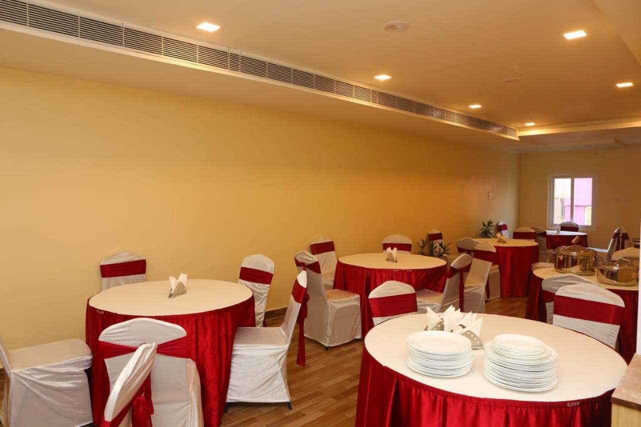 Hotel Rich Inn Chennai Exterior foto
